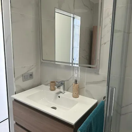Eureka In Apartment *